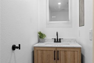 Condominium, 4511 Murietta ave, Sherman Oaks, CA 91423 - 12