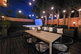 Single Family Residence, 5808 Ostrom ave, Encino, CA 91316 - 2