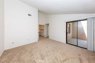 Condominium, 2440 Chandler ave, Simi Valley, CA 93065 - 4