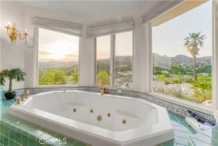 Single Family Residence, 22537 Summit Ridge cir, Chatsworth, CA 91311 - 10