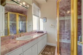 Single Family Residence, 22537 Summit Ridge cir, Chatsworth, CA 91311 - 38