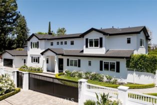 Single Family Residence, 20701 Dumont ST, Woodland Hills, CA  Woodland Hills, CA 91364