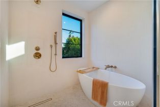 Single Family Residence, 4634 Vesper ave, Sherman Oaks, CA 91403 - 22