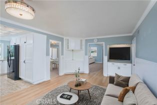 Single Family Residence, 12824 Woodley ave, Granada Hills, CA 91344 - 11