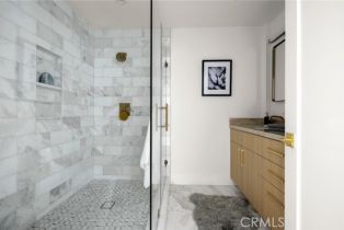 Single Family Residence, 5100 Orrville ave, Woodland Hills, CA 91367 - 26