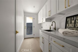 Single Family Residence, 5100 Orrville ave, Woodland Hills, CA 91367 - 31