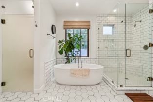 Single Family Residence, 13133 Bloomfield st, Sherman Oaks, CA 91423 - 12