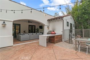Single Family Residence, 13133 Bloomfield st, Sherman Oaks, CA 91423 - 21