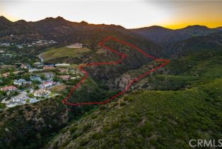 , 0 N/A, Chatsworth, CA 91311 - 3