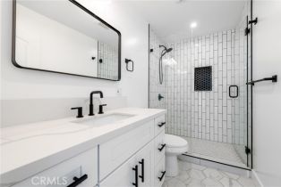 Single Family Residence, 5706 Burnet ave, Sherman Oaks, CA 91411 - 12