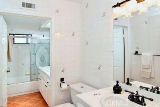 Single Family Residence, 5246 Calderon rd, Woodland Hills, CA 91364 - 8