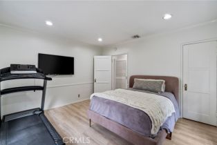 Single Family Residence, 4455 Atoll ave, Sherman Oaks, CA 91423 - 29