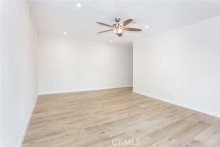 Condominium, 18307 Burbank blvd, Tarzana, CA 91356 - 10