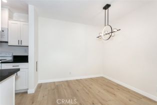 Condominium, 18307 Burbank blvd, Tarzana, CA 91356 - 8