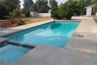 Single Family Residence, 23041 Erwin st, Woodland Hills, CA 91367 - 11