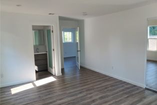 Single Family Residence, 23041 Erwin st, Woodland Hills, CA 91367 - 18