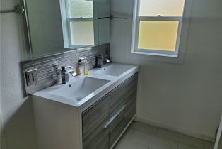 Single Family Residence, 23041 Erwin st, Woodland Hills, CA 91367 - 25