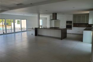 Single Family Residence, 23041 Erwin st, Woodland Hills, CA 91367 - 8