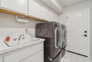 Single Family Residence, 3184 Holloway ct, Newbury Park, CA 91320 - 38