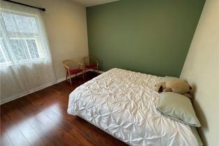 Condominium, 10866 Bluffside dr, Studio City, CA 91604 - 23