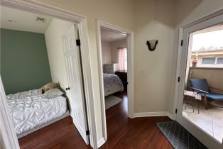 Condominium, 10866 Bluffside dr, Studio City, CA 91604 - 26