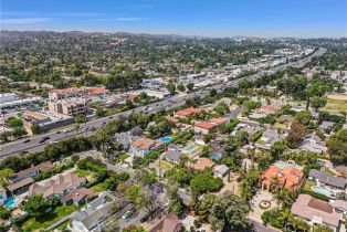 Single Family Residence, 5659 Donna ave, Tarzana, CA 91356 - 32