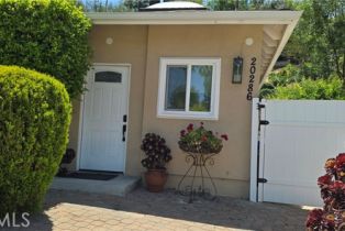 Residential Lease, 20284 Lorenzana DR, Woodland Hills, CA  Woodland Hills, CA 91364