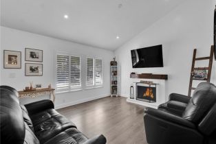 Single Family Residence, 1761 Damon st, Simi Valley, CA 93063 - 6