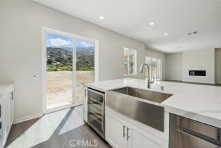 Single Family Residence, 6536 Canyon Oaks, Simi Valley, CA 93063 - 8