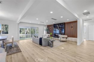Single Family Residence, 13021 Killion st, Sherman Oaks, CA 91401 - 10