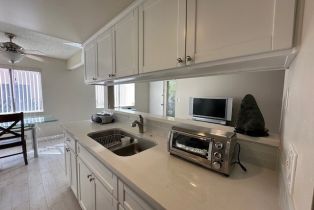 Condominium, 2070 Avenida Placida, Simi Valley, CA 93063 - 5