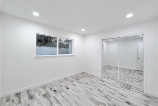 Single Family Residence, 12319 Woodley ave, Granada Hills, CA 91344 - 16