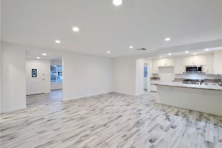 Single Family Residence, 12319 Woodley ave, Granada Hills, CA 91344 - 2