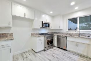 Single Family Residence, 12319 Woodley ave, Granada Hills, CA 91344 - 4