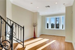 Single Family Residence, 5250 Calatrana dr, Woodland Hills, CA 91364 - 12