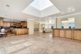 Single Family Residence, 5250 Calatrana dr, Woodland Hills, CA 91364 - 31