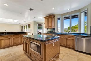 Single Family Residence, 5250 Calatrana dr, Woodland Hills, CA 91364 - 38