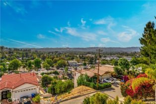 Single Family Residence, 5250 Calatrana dr, Woodland Hills, CA 91364 - 48