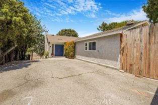 Single Family Residence, 22960 Crespi st, Woodland Hills, CA 91364 - 10