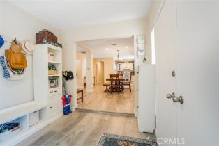 Single Family Residence, 22960 Crespi st, Woodland Hills, CA 91364 - 15