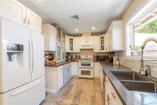 Single Family Residence, 22960 Crespi st, Woodland Hills, CA 91364 - 19