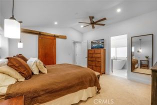 Single Family Residence, 22960 Crespi st, Woodland Hills, CA 91364 - 25