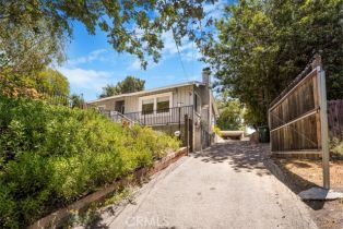 Single Family Residence, 22960 Crespi st, Woodland Hills, CA 91364 - 3