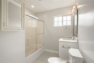 Single Family Residence, 22055 Del Valle st, Woodland Hills, CA 91364 - 25