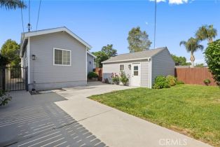 Single Family Residence, 22055 Del Valle st, Woodland Hills, CA 91364 - 36