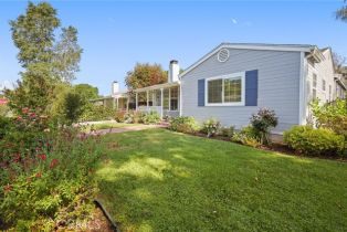 Single Family Residence, 22055 Del Valle st, Woodland Hills, CA 91364 - 37