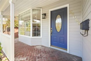 Single Family Residence, 22055 Del Valle st, Woodland Hills, CA 91364 - 4