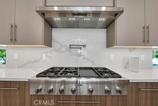 Single Family Residence, 4801 Abbeyville ave, Woodland Hills, CA 91364 - 20