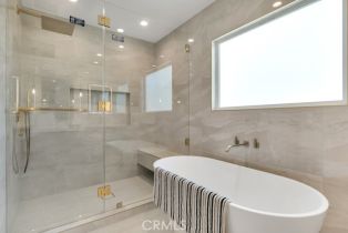 Single Family Residence, 4801 Abbeyville ave, Woodland Hills, CA 91364 - 26