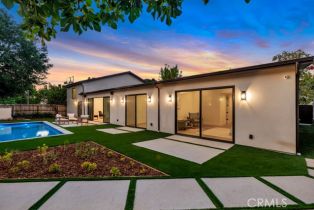 Single Family Residence, 4801 Abbeyville ave, Woodland Hills, CA 91364 - 34